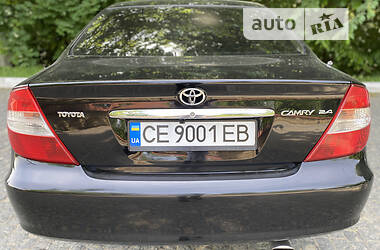 Седан Toyota Camry 2004 в Черновцах