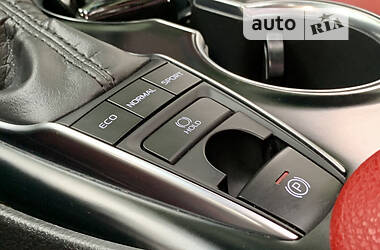 Седан Toyota Camry 2019 в 
