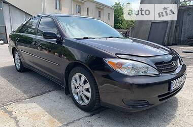 Седан Toyota Camry 2003 в Кропивницком