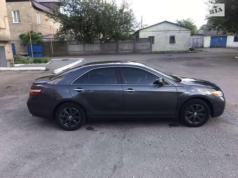 Седан Toyota Camry 2007 в Киеве