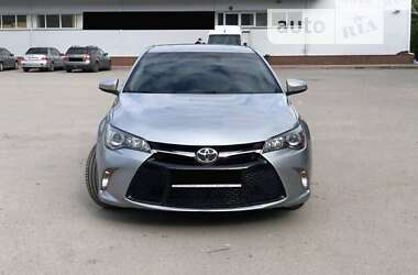 Седан Toyota Camry 2017 в Стрые