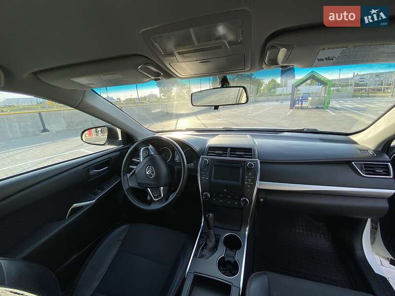 Седан Toyota Camry 2017 в Первомайске