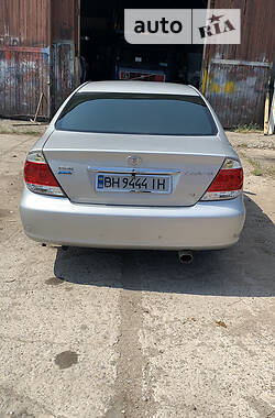 Седан Toyota Camry 2004 в Одессе