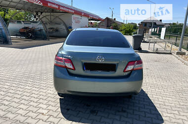 Седан Toyota Camry 2011 в Ивано-Франковске