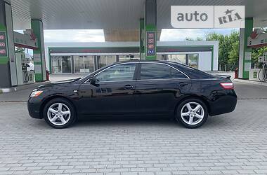 Седан Toyota Camry 2008 в Житомирі