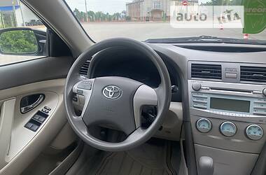 Седан Toyota Camry 2008 в Житомире