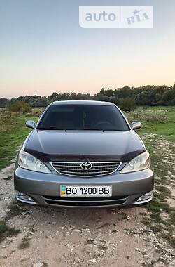 Седан Toyota Camry 2003 в Тернополі