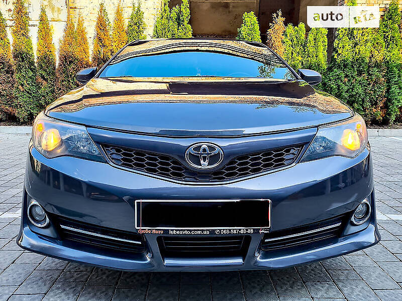Toyota Camry 2.5