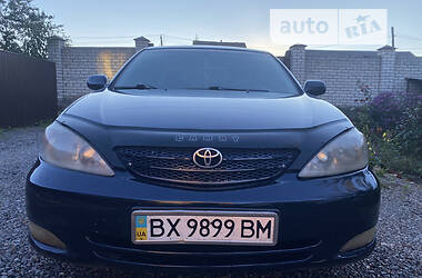 Седан Toyota Camry 2002 в Хмельницком