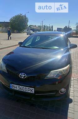 Седан Toyota Camry 2013 в Одесі