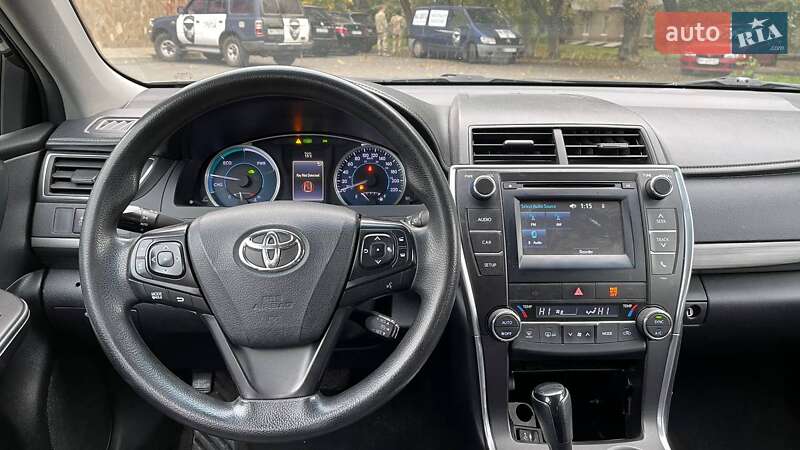 Седан Toyota Camry 2016 в Одессе
