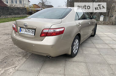 Седан Toyota Camry 2007 в Києві