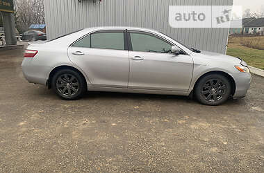 Седан Toyota Camry 2007 в Сторожинці