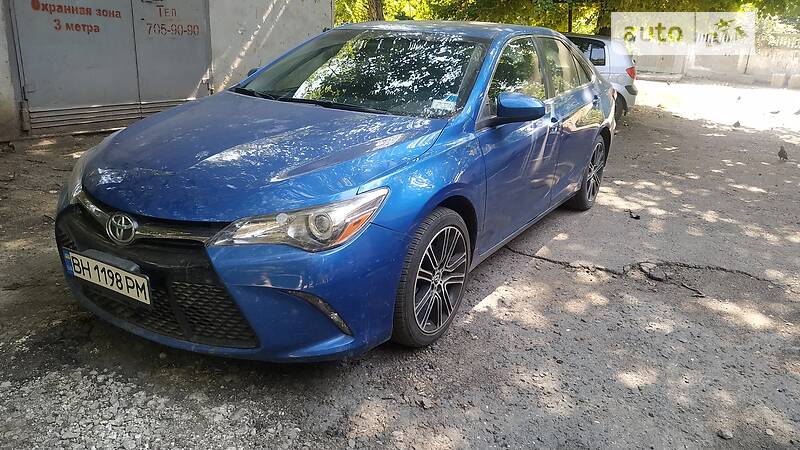 Toyota Camry 2015