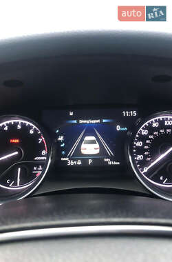 Седан Toyota Camry 2020 в Києві