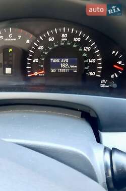 Седан Toyota Camry 2006 в Днепре