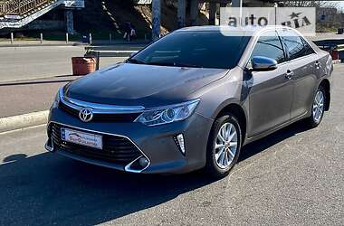 Седан Toyota Camry 2014 в 