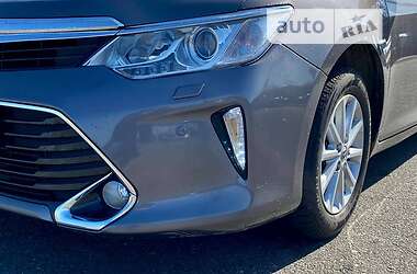 Седан Toyota Camry 2014 в 