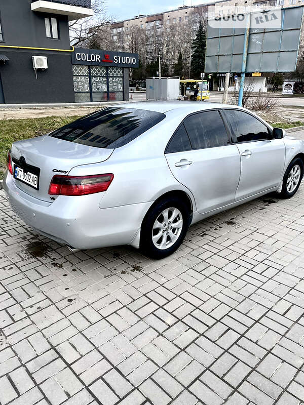 Седан Toyota Camry 2006 в Ивано-Франковске