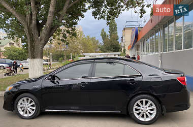 Седан Toyota Camry 2014 в 
