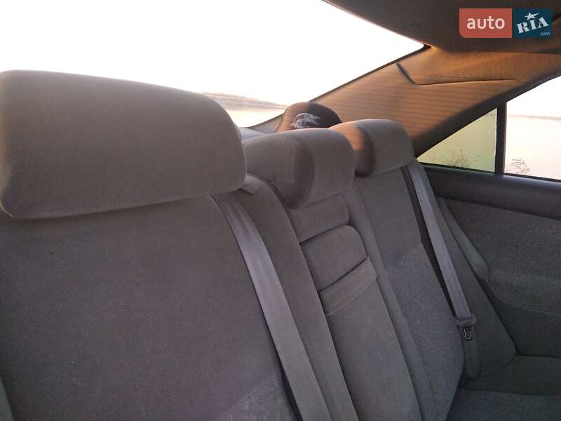 Седан Toyota Camry 2004 в Одесі