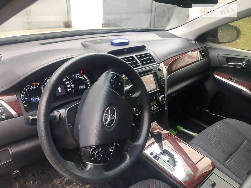 Седан Toyota Camry 2012 в Киеве