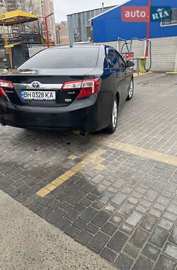 Седан Toyota Camry 2014 в 