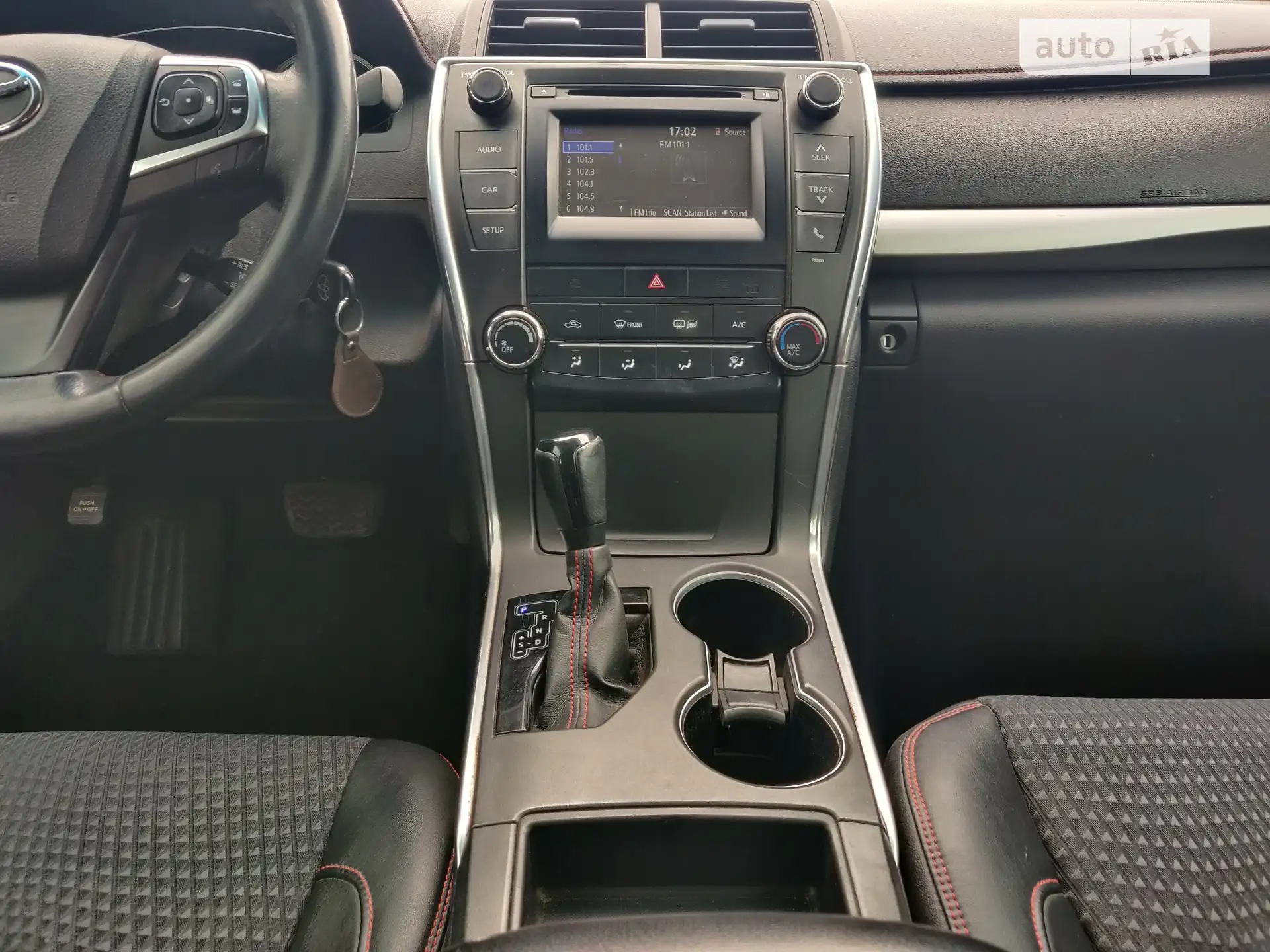 2014 Toyota Camry - мініатюра 27