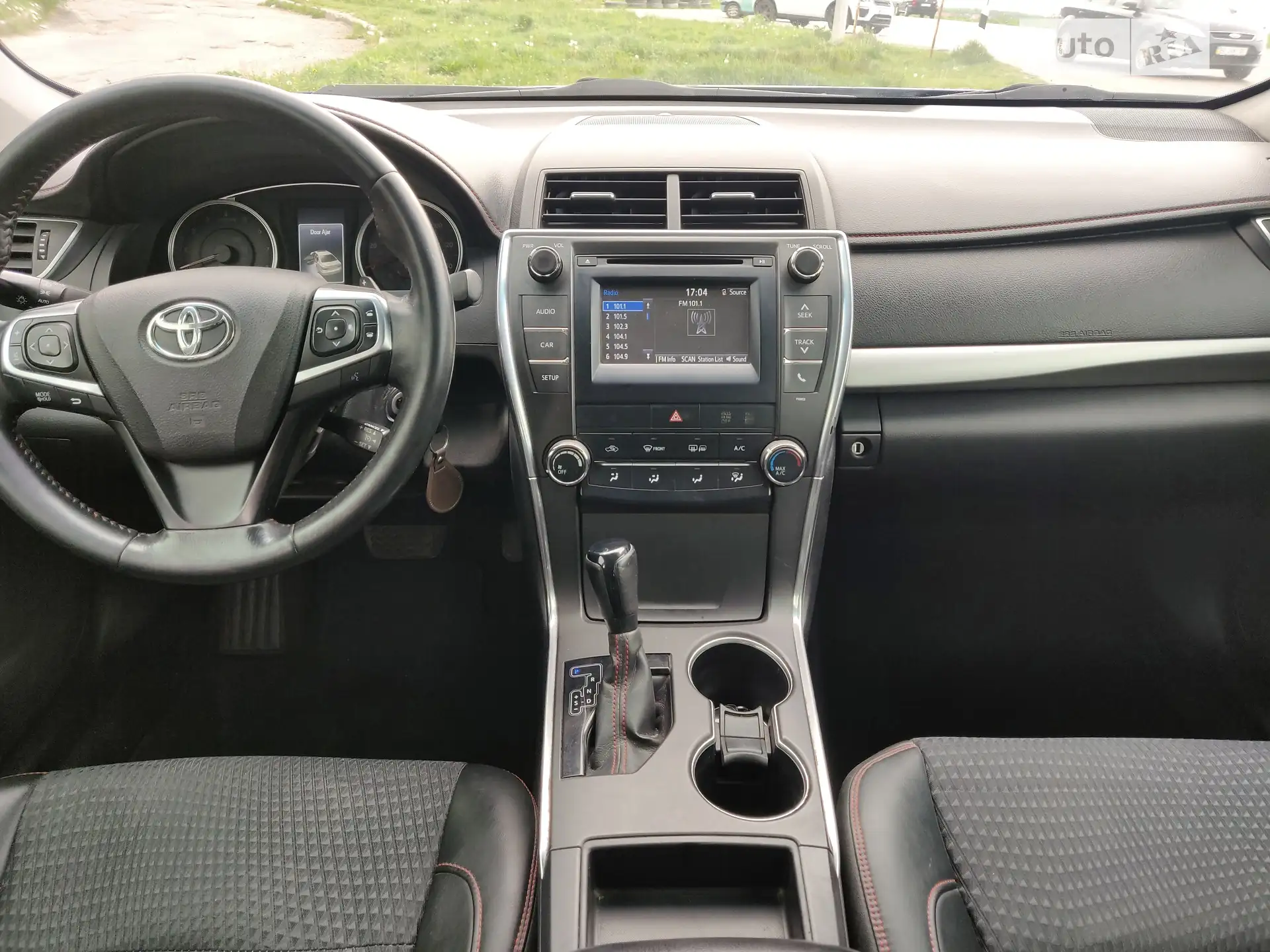 2014 Toyota Camry - мініатюра 31