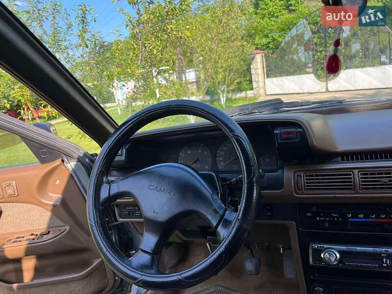 Універсал Toyota Camry 1987 в Надвірній