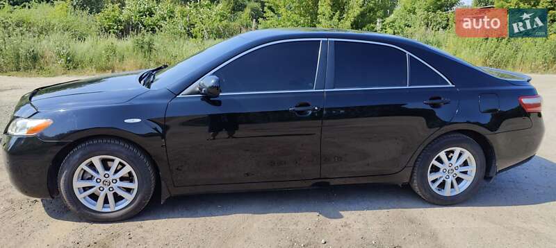 Седан Toyota Camry 2008 в Павлограде