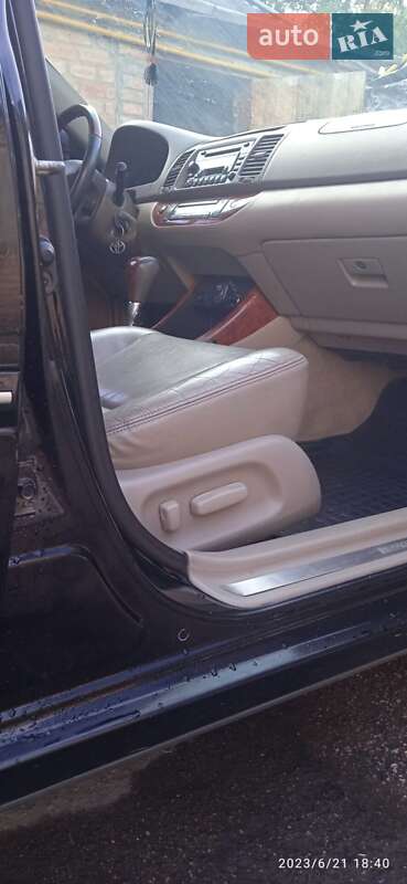 Седан Toyota Camry 2003 в Кропивницком фото 2 Седан Toyota Camry 2003 в Кропивницком