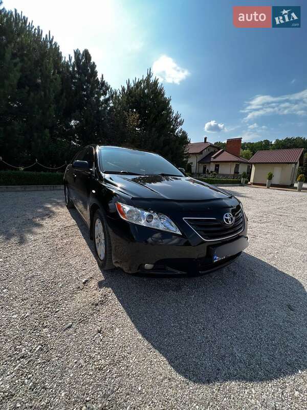 Седан Toyota Camry 2008 в Каменском фото 6 Седан Toyota Camry 2008 в Каменском
