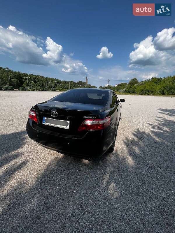 Седан Toyota Camry 2008 в Каменском фото 15 Седан Toyota Camry 2008 в Каменском