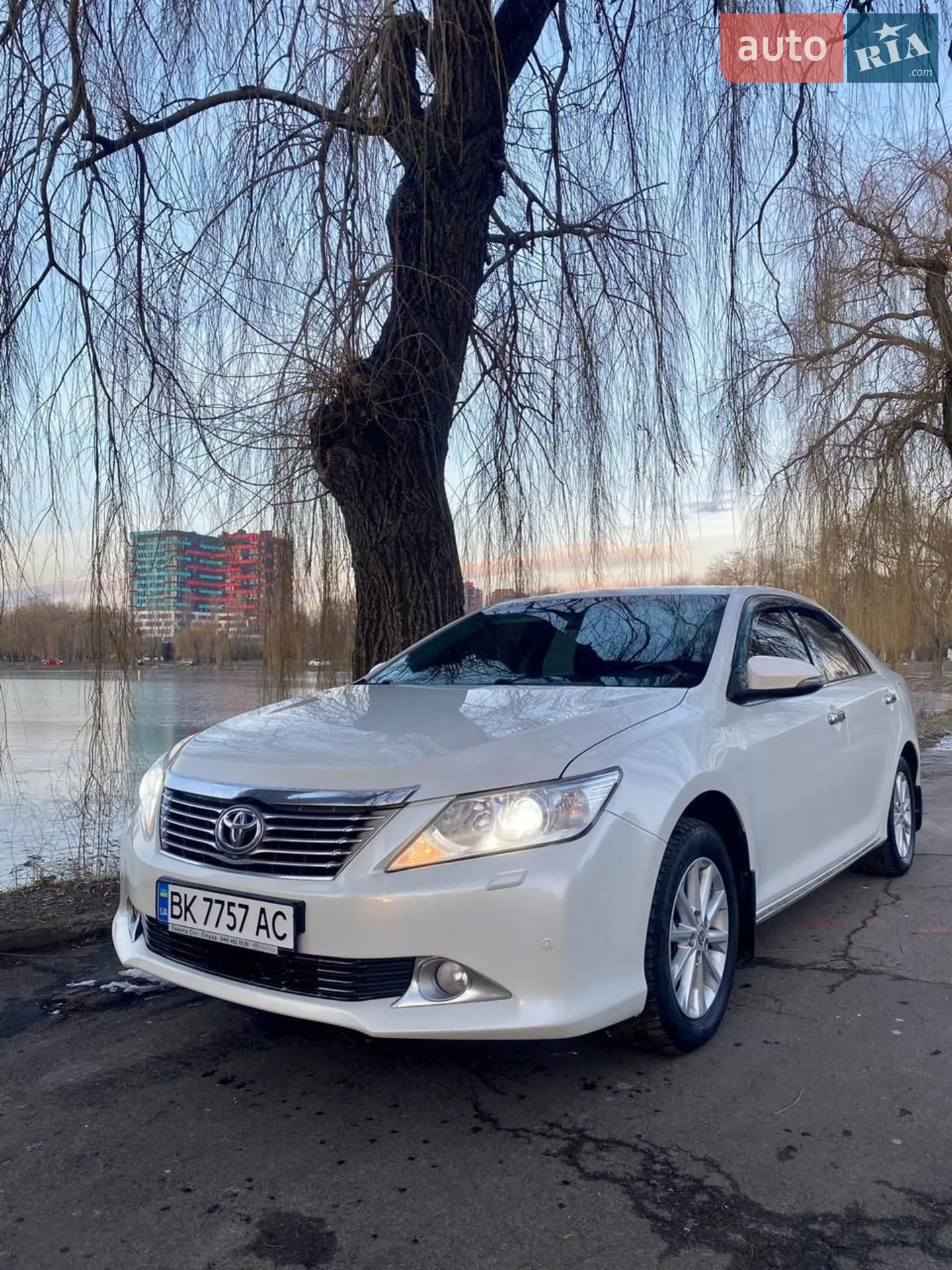2011 Toyota Camry - мініатюра 6