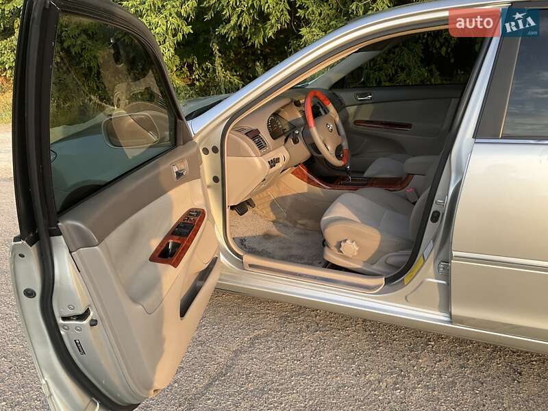 Седан Toyota Camry 2004 в Днепре фото 9 Седан Toyota Camry 2004 в Днепре