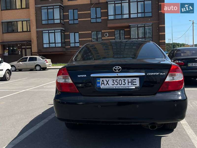 Седан Toyota Camry 2003 в Чернігові