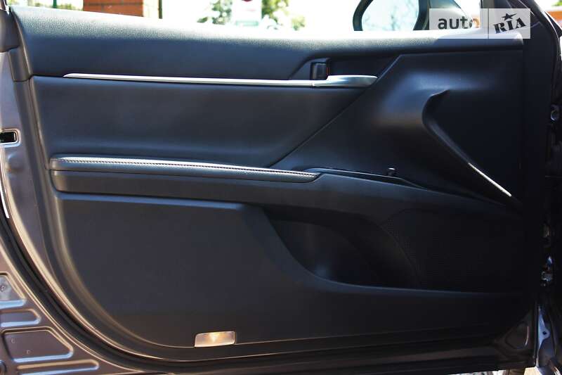 Седан Toyota Camry 2018 в Одесі