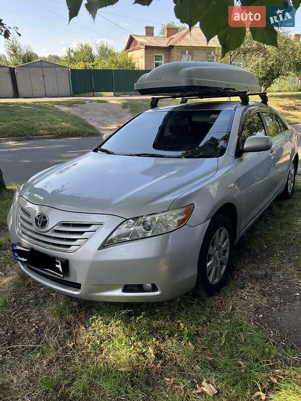 Седан Toyota Camry 2008 в Черкасах