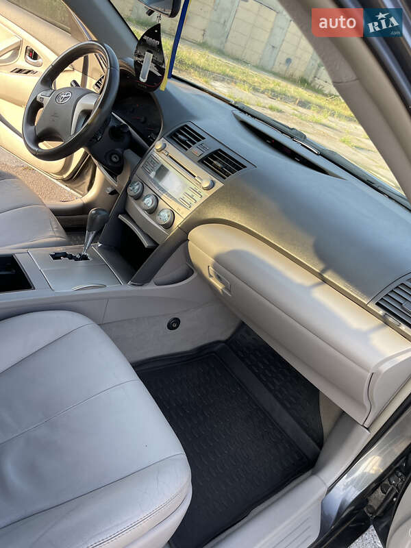 Седан Toyota Camry 2006 в Одесі