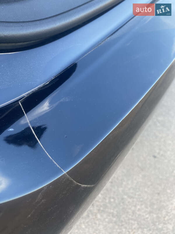 Седан Toyota Camry 2016 в Чернигове