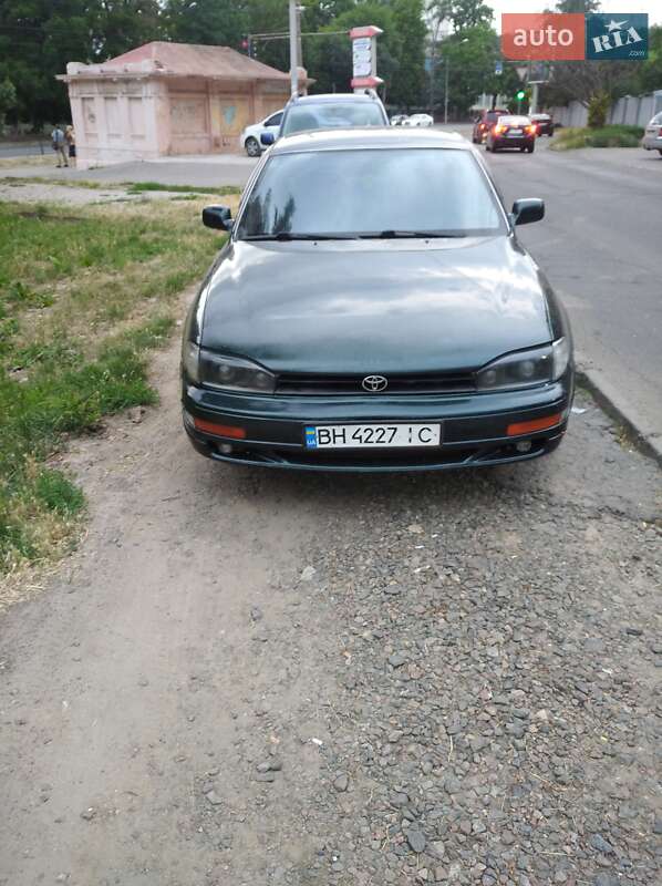 Седан Toyota Camry 1992 в Одесі
