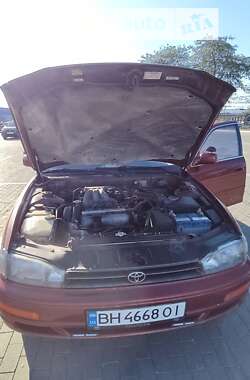 Седан Toyota Camry 1992 в Одессе