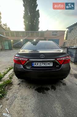 Седан Toyota Camry 2016 в Харькове