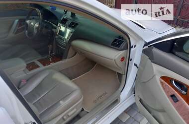 Седан Toyota Camry 2008 в Болграде