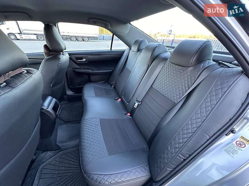 Седан Toyota Camry 2016 в Ковеле