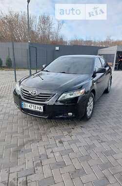 Седан Toyota Camry 2008 в Полтаве