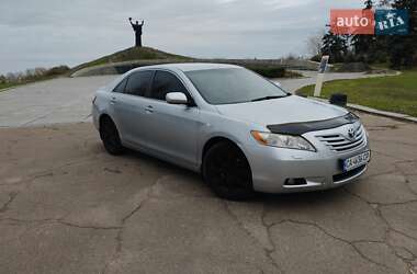 Седан Toyota Camry 2007 в Черкассах