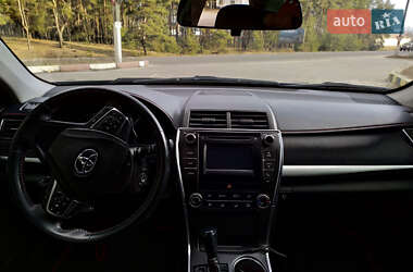Седан Toyota Camry 2015 в Харкові