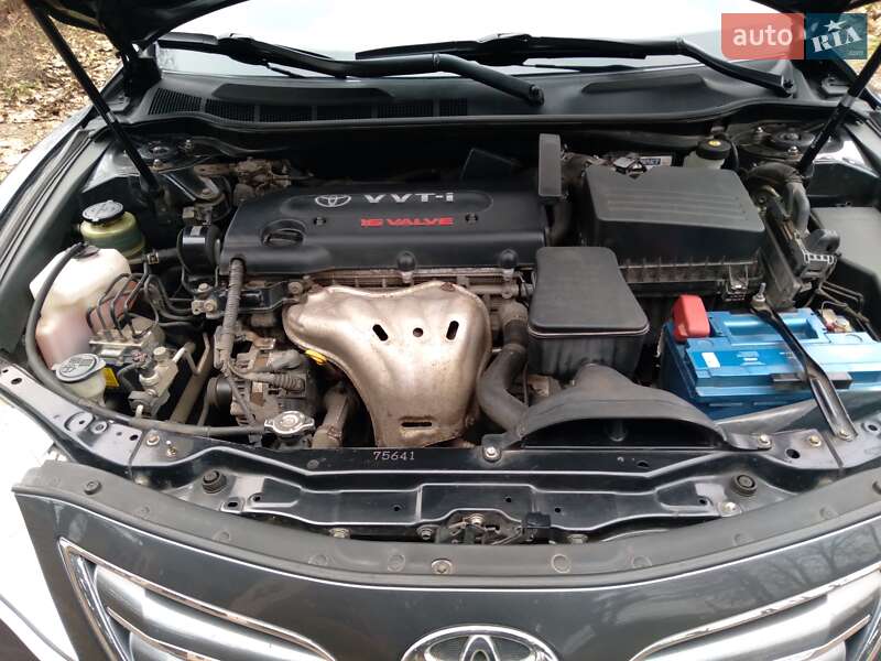 Toyota Camry 2010